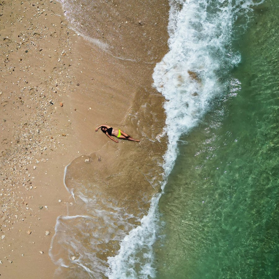 Pobřeží Bali z dronu